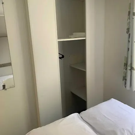 Zecamping 3 Etoiles Anime Piscine A 1km De La Dog Friendly Club Enfant 3*