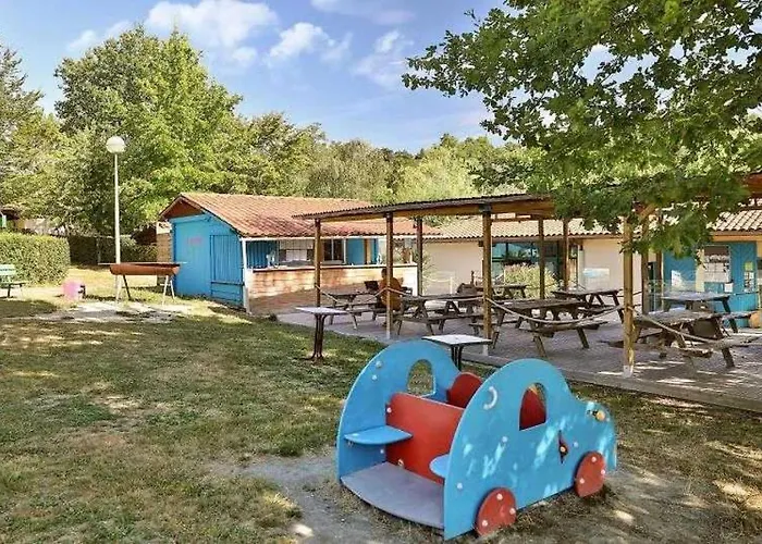 3 Etoiles - Piscine - Ccagi0g *